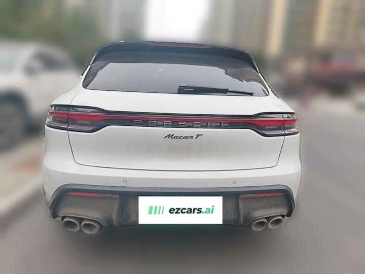 2022 Macan T 2.0T photo 5
