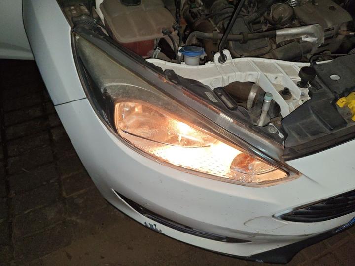 Focus 2015 Sedan EcoBoost 125 MT photo 7