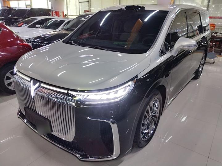 Voyah Dreamer 2025 PHEV AWD Flagship Qiankun