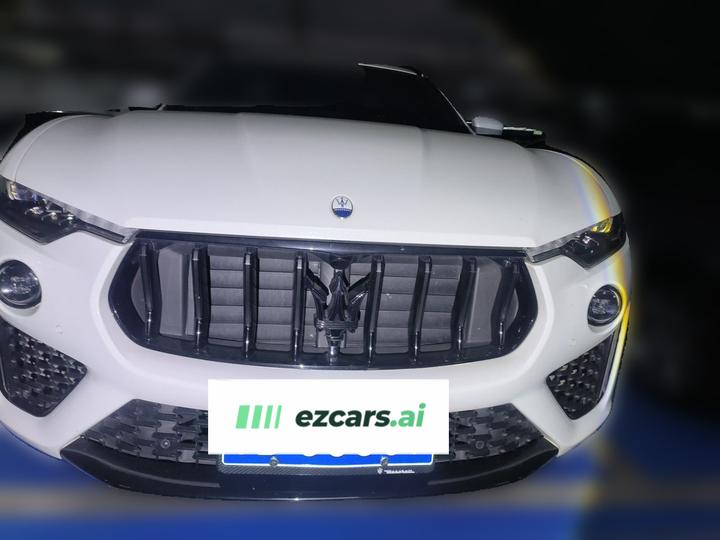 Levante 2021 3.0T Standard photo 2