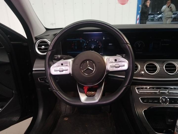 E-Class 2020 E 260 L Sport 4MATIC photo 8