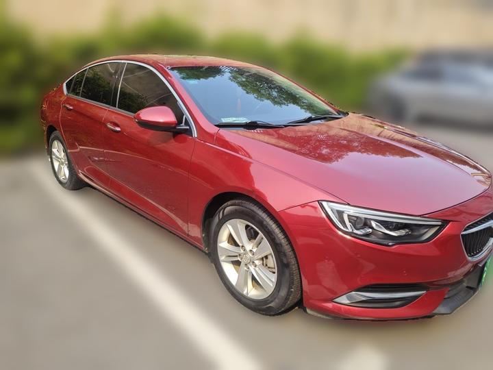 Regal 2019 20T Luxury China VI photo 3