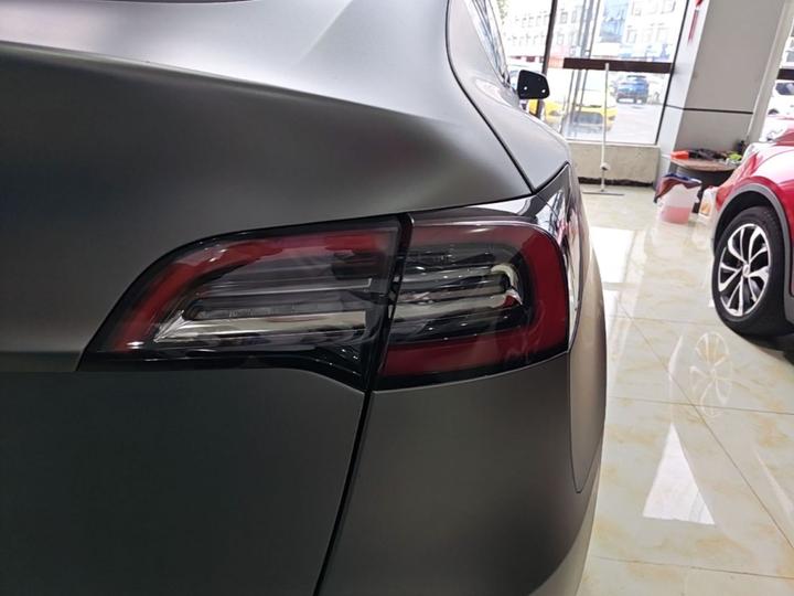 Model Y 2022 Facelift RWD photo 7