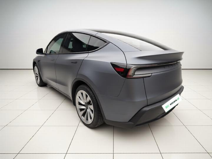Model Y 2025 Long Range AWD Launch Edition photo 4