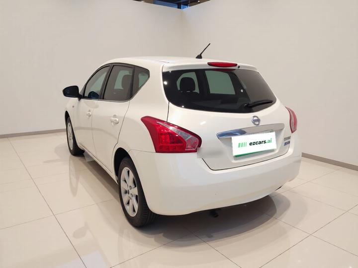 Tiida 2011 1.6L CVT Smart photo 4