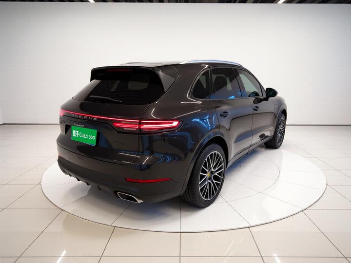 Cayenne Parallel Import photo 4