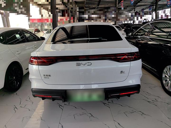 Qin L 2024 DM-i 80KM Leading photo 5