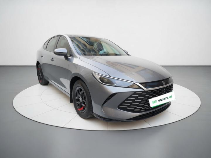 Qin PLUS 2025 DM-i ADAS 55KM Leading photo 3