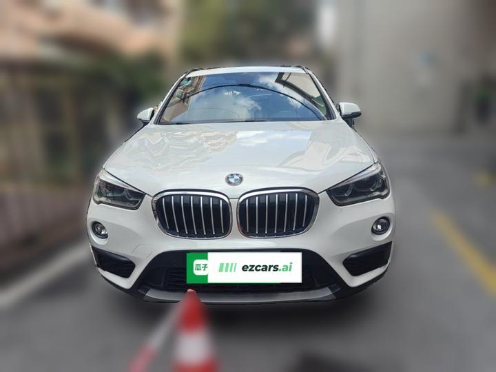 X1 2016 sDrive18Li Exclusive photo 2