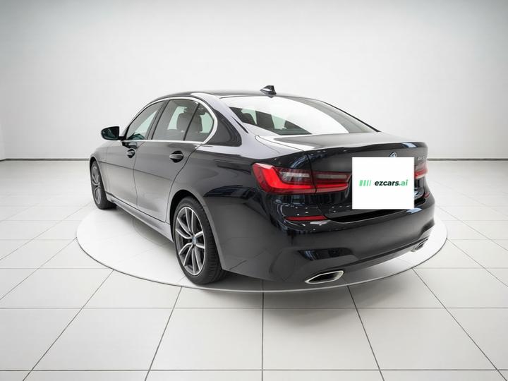 3 Series 2022 325Li M Sport Package photo 4