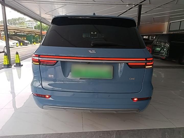 Li Auto ONE 2021 EREV 6-Seater photo 3