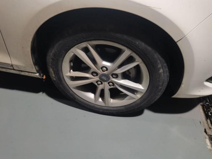 Escort 2019 Facelift 1.5L AT China VI photo 8