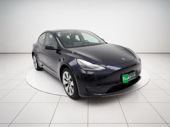 Model Y 2022 Facelift RWD photo 3