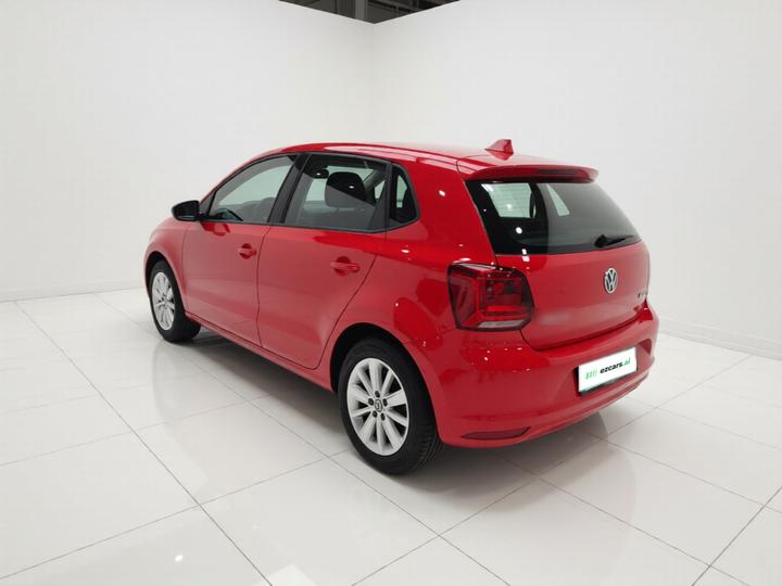 Polo 2014 1.6L AT Comfort photo 4