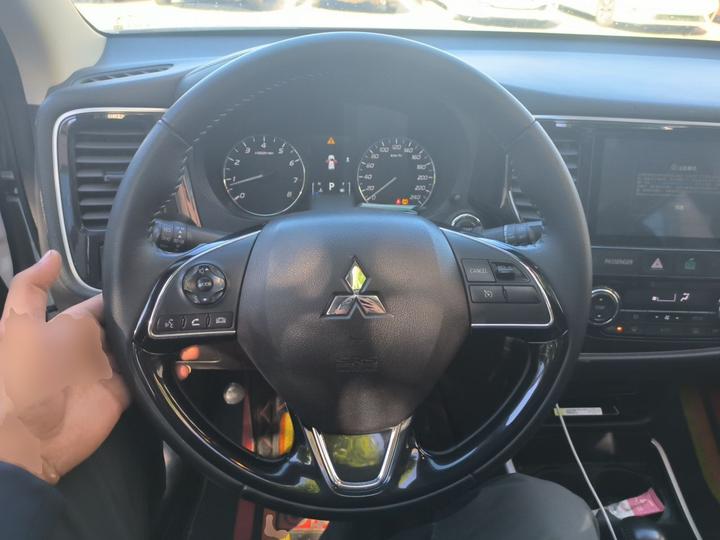 Outlander 2020 2.0L RWD Enjoy 5-Seater photo 7