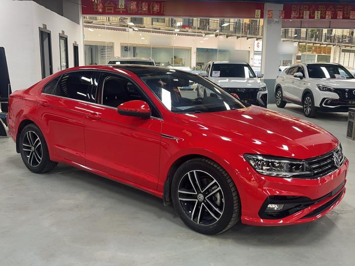 Lamando 2021 Facelift 280TSI DSG Comfort photo 3