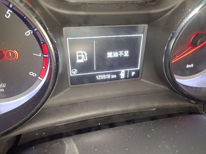 Verano 2016 Hatchback 15S AT Progressive photo 6