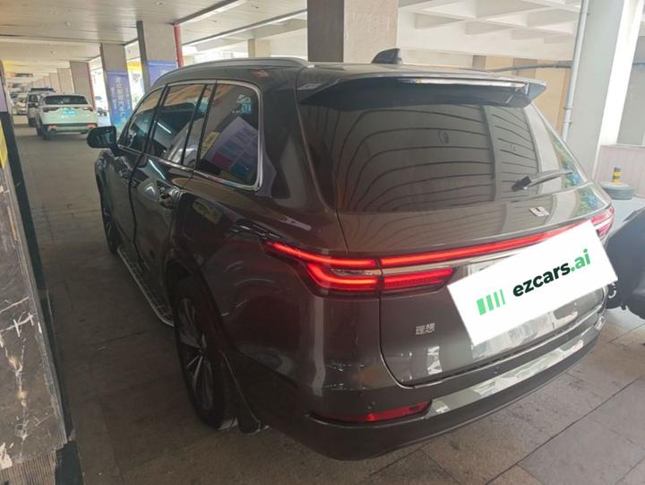 Li Auto ONE 2021 EREV 6-Seater photo 4