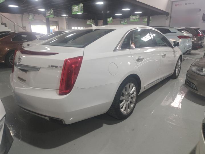 XTS 2015 28T Comfort photo 4