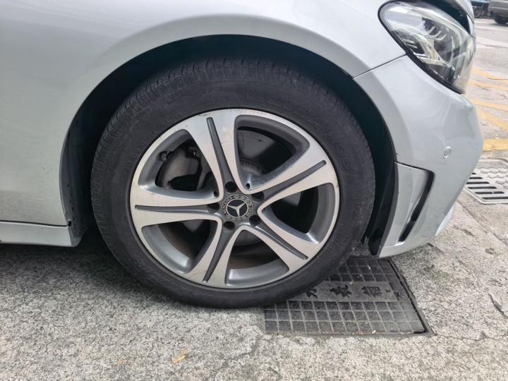 C-Class 2019 C 260 L Sport photo 8