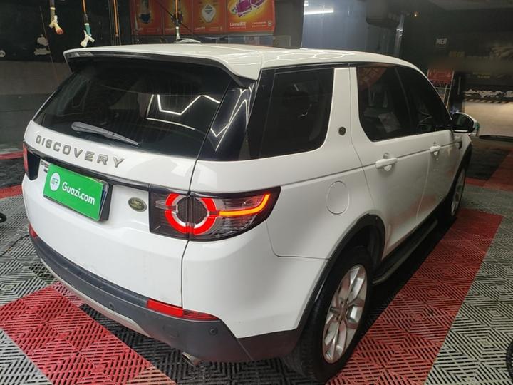Discovery Sport 2016 2.0T HSE photo 4