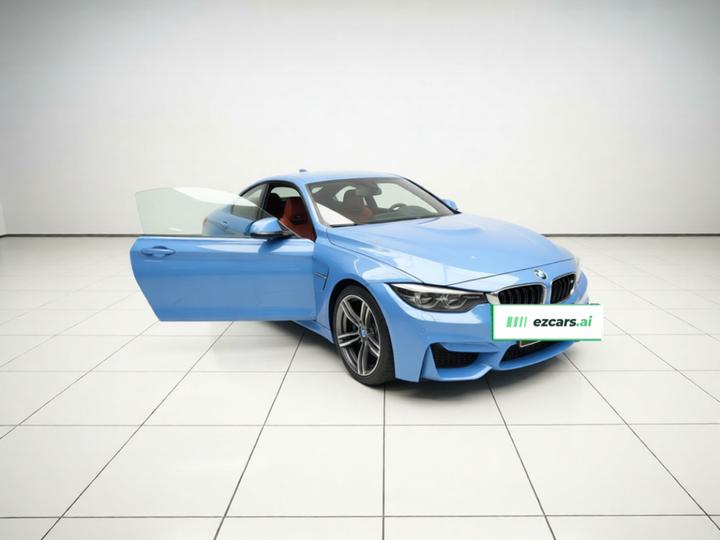 M4 2017 M4 Convertible Coupe photo 3