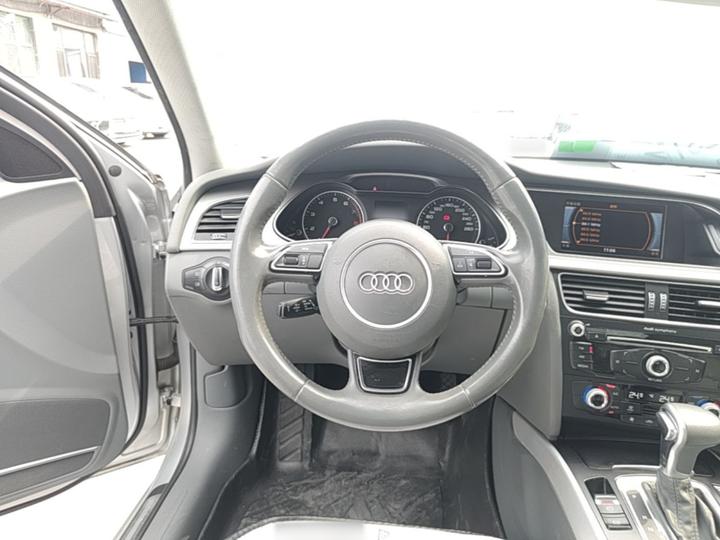 A4L 2015 35 TFSI AT Standard photo 6