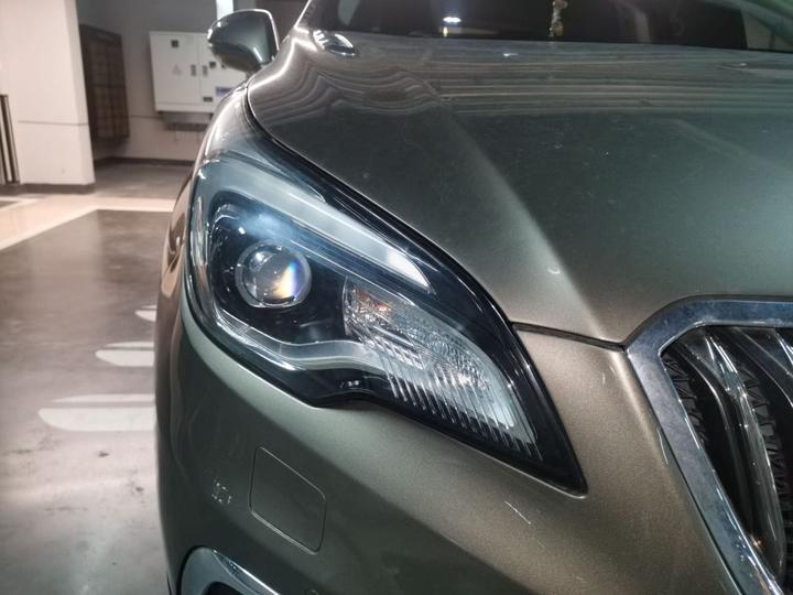 Envision 2016 28T AWD Luxury photo 7