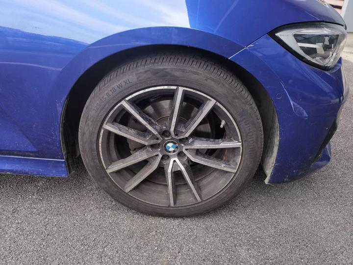 3 Series 2021 325Li M Sport Package photo 8