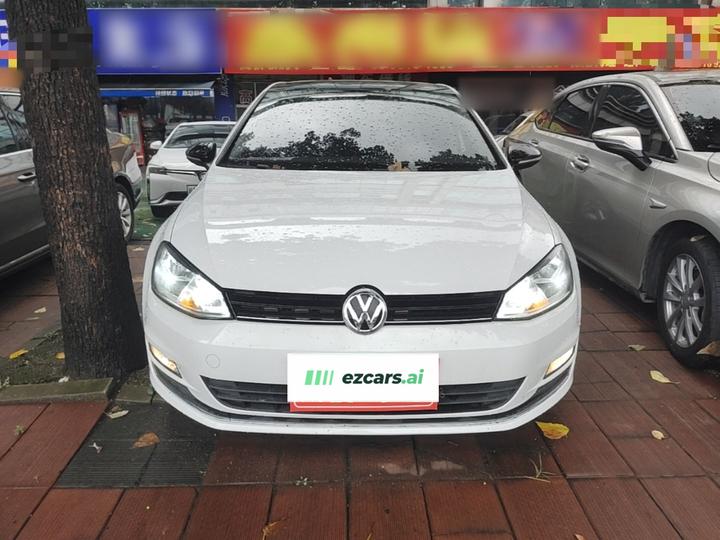 Golf 2015 1.4TSI AT Comfort photo 2