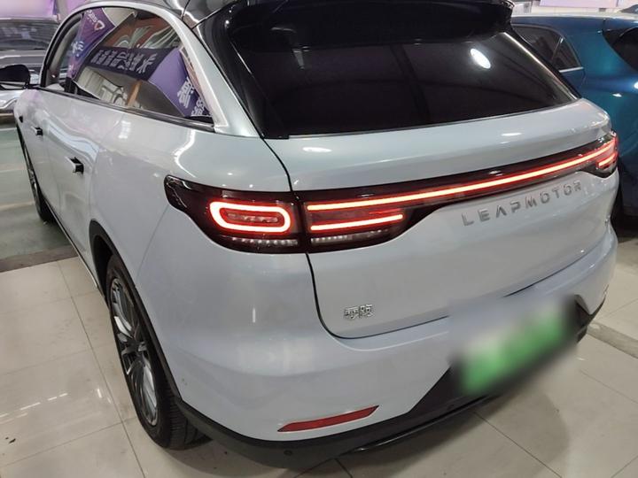 Leapmotor C11 2024 EV 580 Exclusive photo 4
