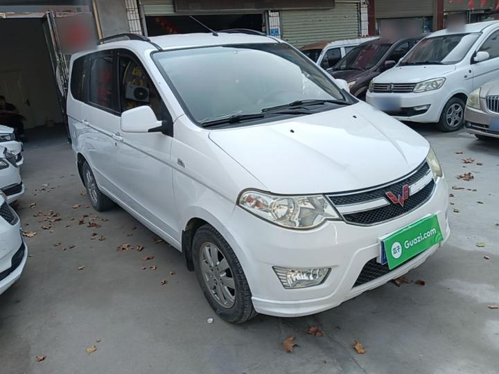 Wuling Hongguang 2014 1.5L S Standard photo 3