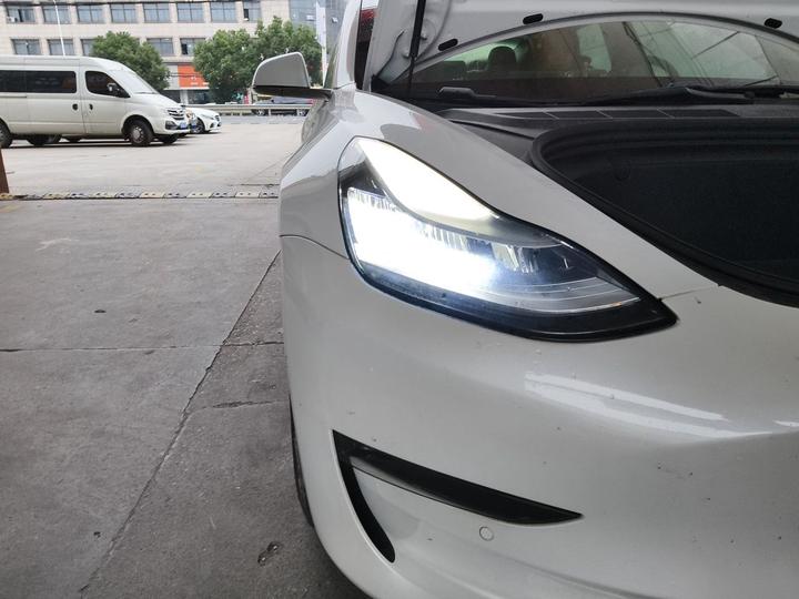 Model 3 Imported 2019 Long Range AWD photo 7