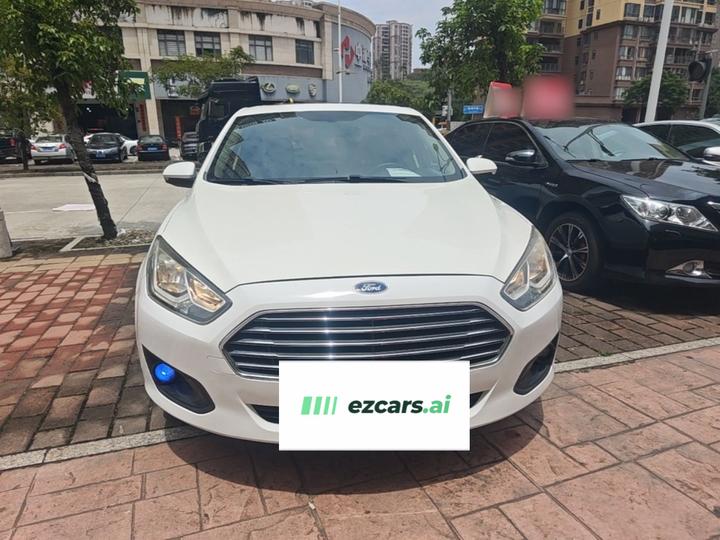 Escort 2017 1.5L AT Fashion photo 2