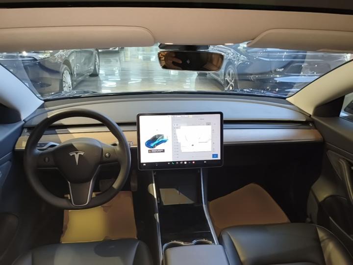 Model 3 2020 Standard Range RWD Upgraded photo 4