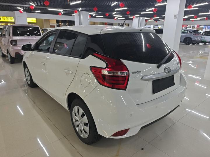 YARiS L 2022 1.5L CVT Leading PLUS photo 4