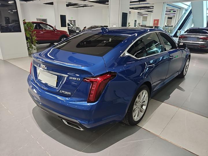 CT5 2022 28T Luxury photo 6