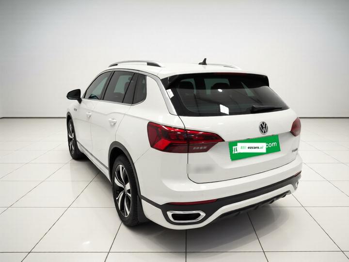 Tayron GTE PHEV 2020 1.4T Luxury photo 4
