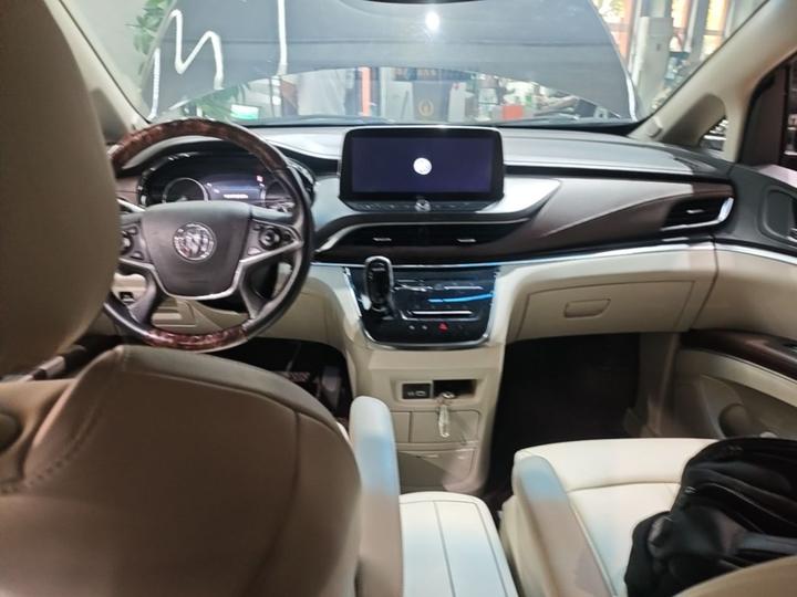 GL8 2022 652T Luxury photo 5