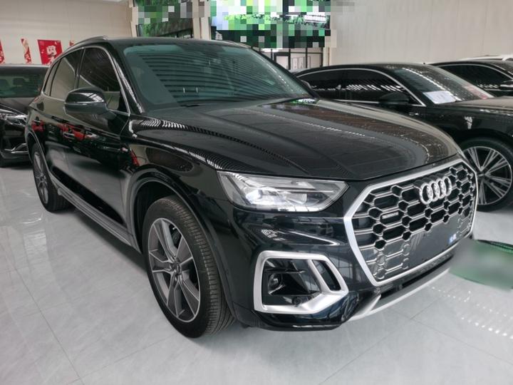 Q5L 2022 Facelift 45T Luxury Dynamic photo 3