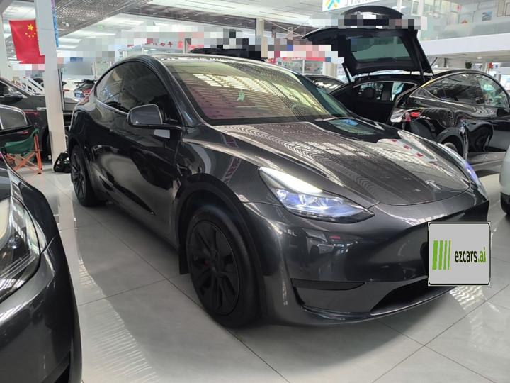 Model Y 2024 RWD photo 5