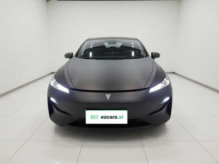 Deepal SL03 2022 1.5L 1200 EREV photo 2