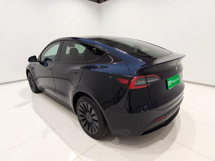 Model Y 2022 RWD photo 4