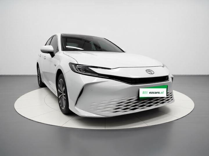 Camry 2024 2.0GVP Luxury photo 3