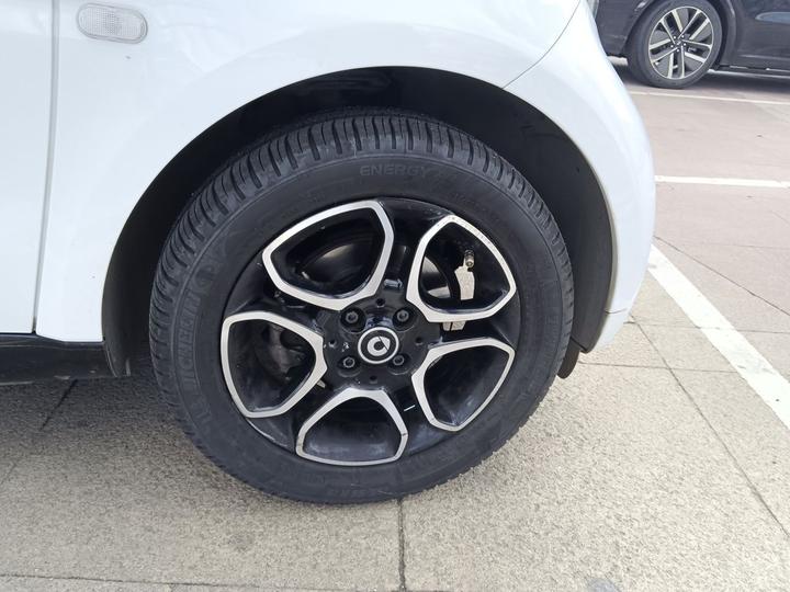 fortwo 2018 0.9T 66 Convertible China V photo 8