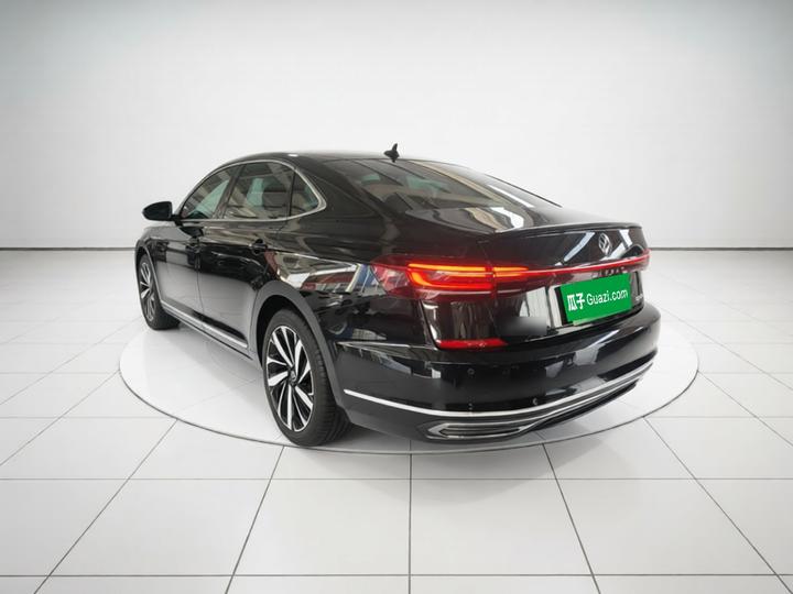 Passat 2022 330TSI Elite photo 4