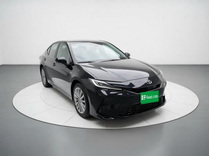 Camry 2024 Hybrid 2.0HGVP Luxury photo 3