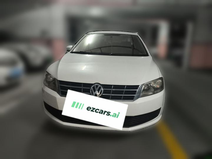 Lavida 2013 Facelift Classic 1.6L AT photo 2