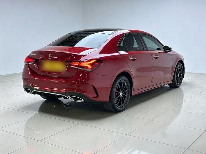 A-Class 2022 Facelift A 200 L Sport Dynamic photo 4