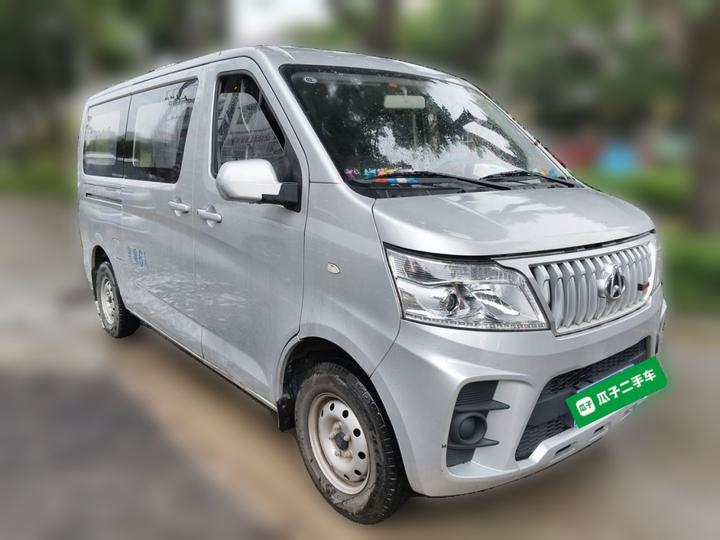Changan M60 2023 1.5L GDI Comfort Bus 6/7-Seater photo 3